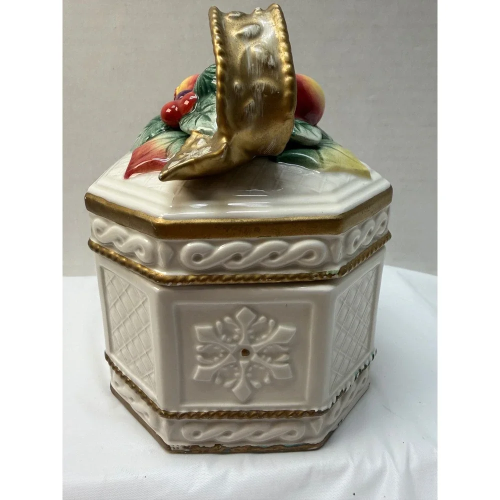 Fitz and Floyd Classics Christmas Fruit Bow Octagon Lidded Canister Gold Trim